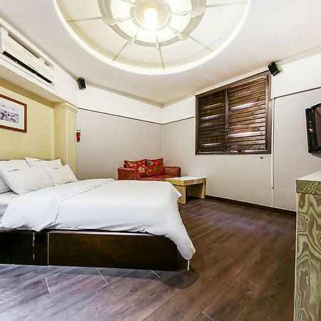 Hotel Rooky Daejeon Bagian luar foto