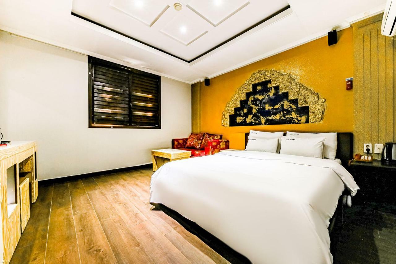 Hotel Rooky Daejeon Bagian luar foto