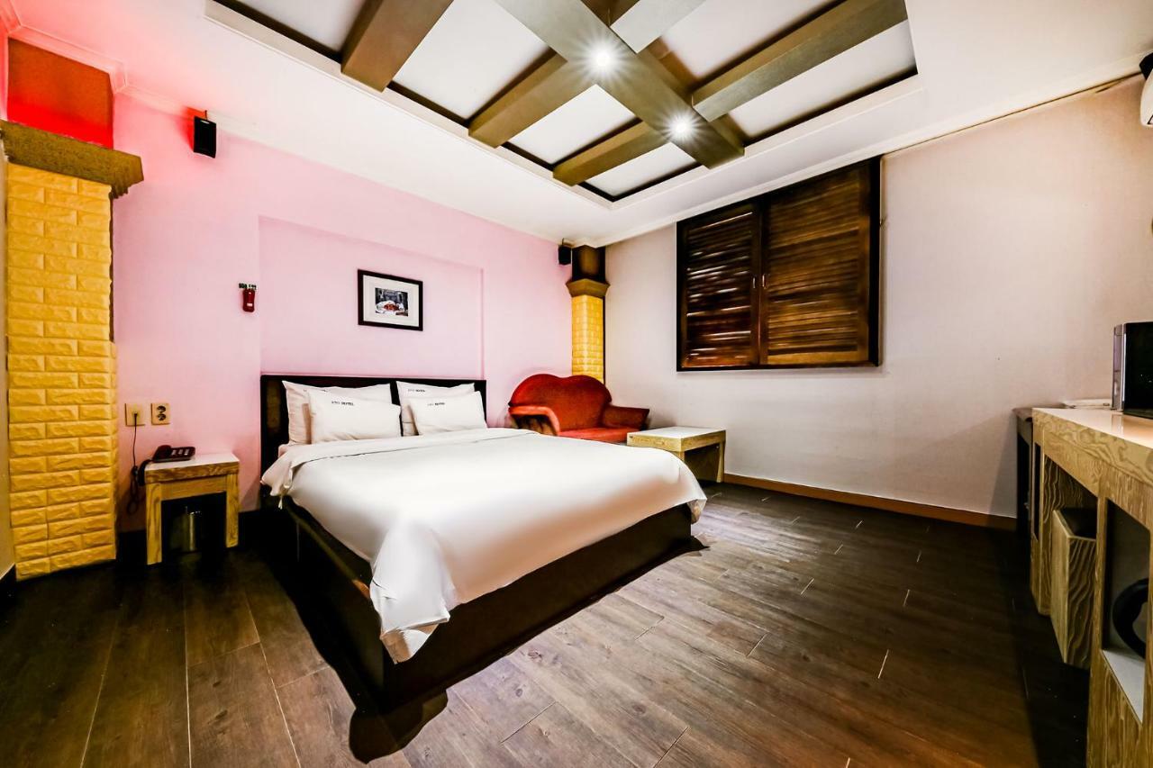 Hotel Rooky Daejeon Bagian luar foto